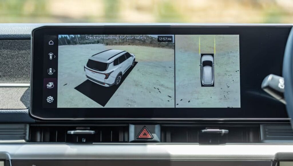 Kia Carens Clavis 360-Degree Camera