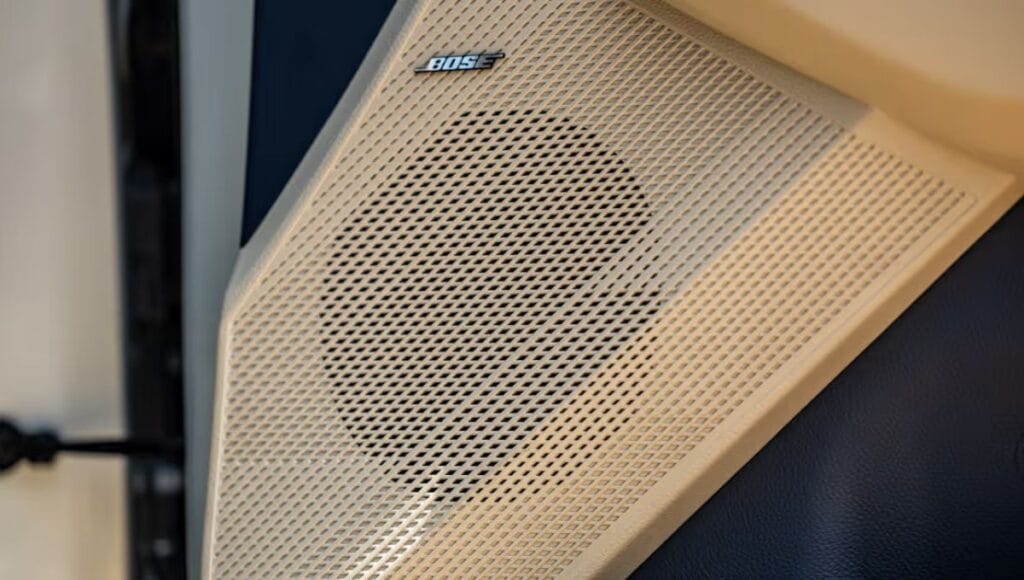 Kia Carens Clavis 8-Speaker Bose Sound System