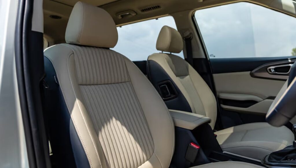 Kia Carens Clavis Front Ventilated Seats